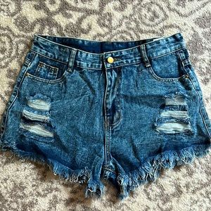 Nashville distressed jeans (NWOT)